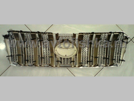 Toyota Land Cruiser Prado 150 (10-) вставки в решетку радиатора из нержавеющей стали, дизайн Bentley, комплект 8 шт.