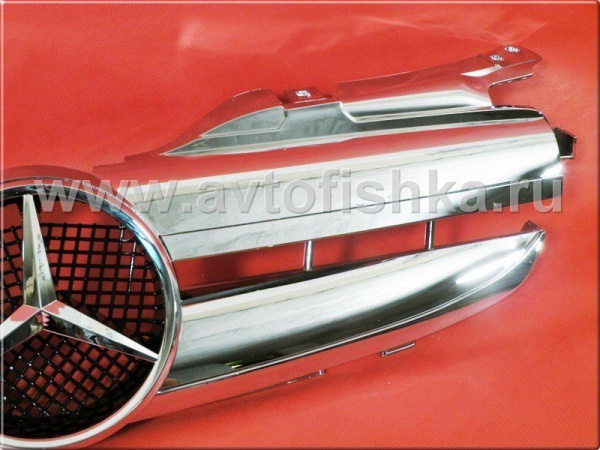 Mercedes SLK R170 (98-04) решетка радиатора 2 ламели, дизайн AMG, хромированная