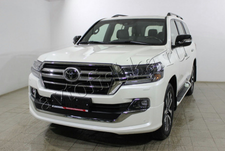 Toyota Land Cruiser 200 (15-) Обвес Executive Lounge
