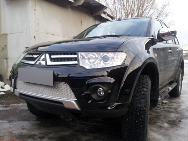 Mitsubishi Pajero Sport; L200 (13–) Защита радиатора Premium, хром (сборка Калуга)