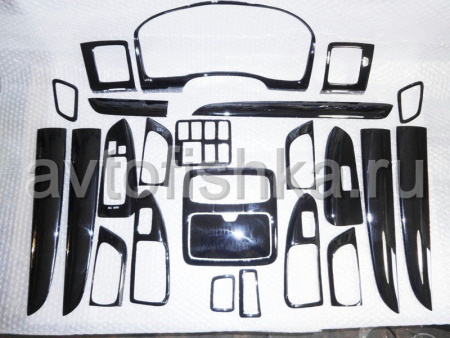 Toyota Land Cruiser Prado 120 (02-) накладки в салон автомобиля под дерево, цвет черный рояль (piano black), комплект 24 предмета.