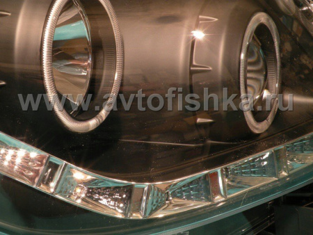 Toyota Land Cruiser Prado 150 (2010-) фары передние линзовые черные со светящимися ободками и светодиодной подсветкой, комплект 2 шт.