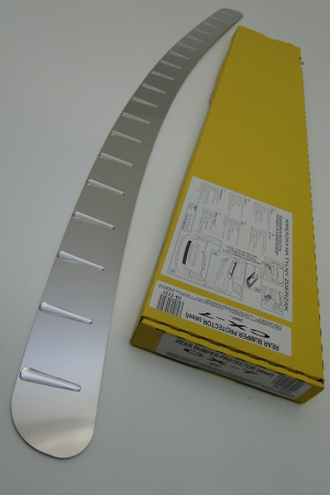 Mazda CX-7 (07-) накладка на задний бампер с силиконовыми вставками, к-кт 1шт.