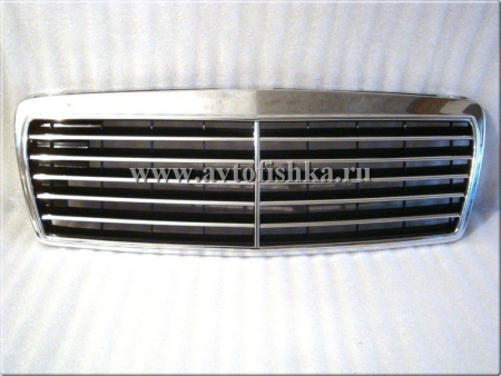 Mercedes E W210 (95-99) решетка радиатора черная, дизайн "Авангард".
