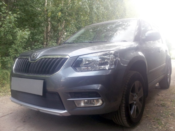 Skoda Yeti (14–) Защита радиатора, чёрная