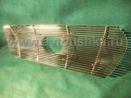 Toyota Land Cruiser 200 (07-11) накладка на решетку радиатора из нержавеющей стали