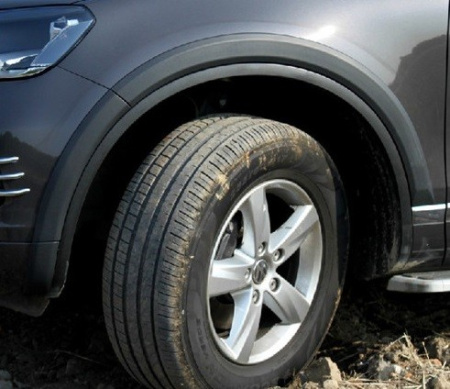 Volkswagen Touareg (10–) Расширители колёсных арок, ABS пластик, 14 частей.