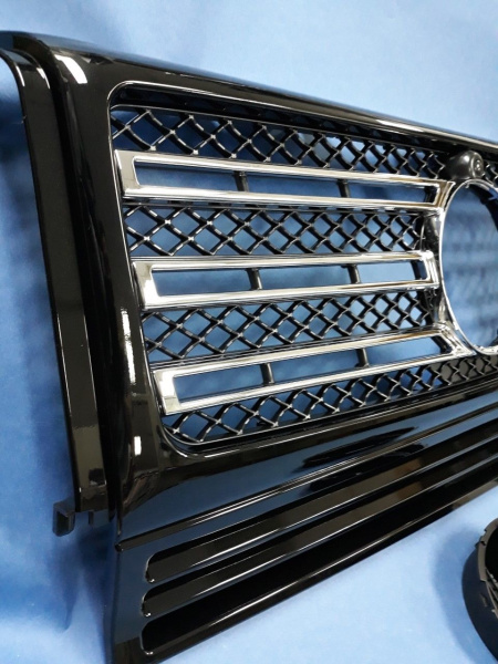 Mercedes G-class W463 (1989-2013) решетка радиатора, дизайн G500, черная