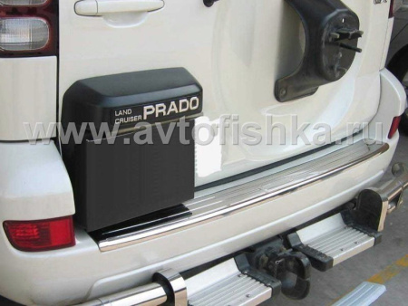 Toyota Land Cruiser Prado 120 (02-09) накладка заднего бампера верхняя, хромированная, со светящейся надписью "PRADO"