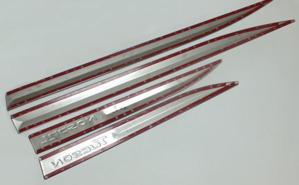 Hyundai Tucson (16–) Боковые молдинги на двери, нерж., 4 части