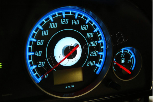 Ford Mondeo MK3 светодиодные шкалы (циферблаты) на панель приборов - дизайн 2