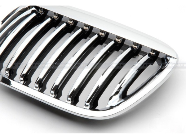 BMW X5 E53 (1998-2003) решетка радиатора хромированная, дизайн X5 E70