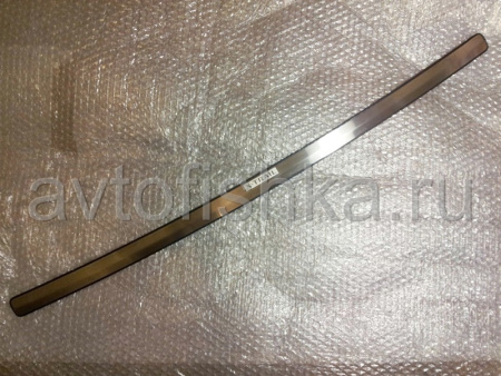 Nissan X-Trail (2007-) накладка на задний бампер из полированной нержавеющей стали