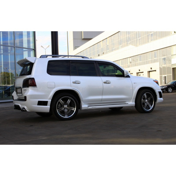 Комплект тюнинга WALD на LEXUS LX 570