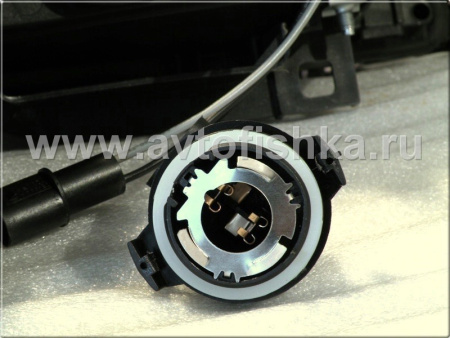 BMW 3 E46 (98-01) 4 дв. фары передние линзовые черные, со светящимися ободками, с поворотниками, комплект лев.+прав.