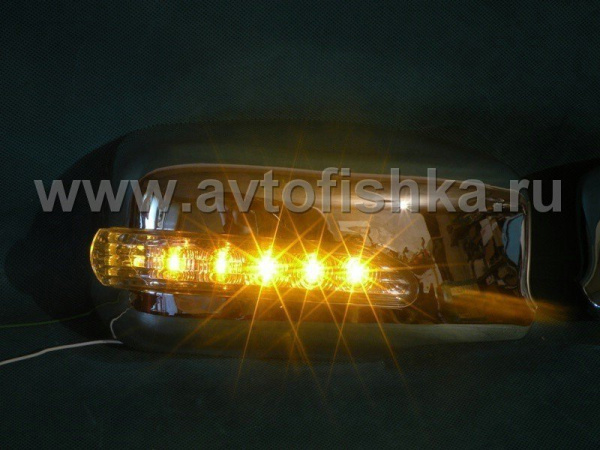Mitsubishi Lancer 9 (00-07) накладки на боковые зеркала хромированные со светодиодным поворотником, комплект 2 шт.