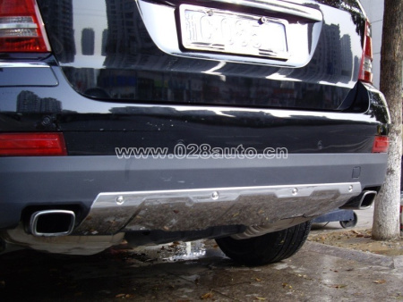 Mercedes-Benz GL class (09-) хромированная накладка на задний бампер, нержавеющая сталь
