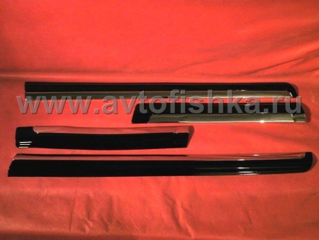 Toyota Land Cruiser Prado 150 (17-) молдинги на двери боковые черные (202) с хромированными вставками, комплект 4 шт.