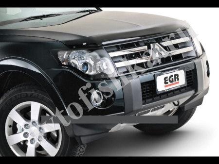 Дефлектор капота темный Mitsubishi Pajero 2007-