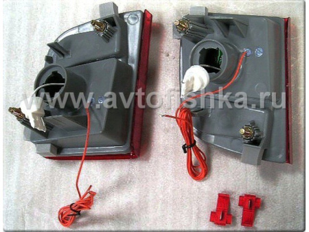 Toyota Land Cruiser 200 (2008-) фонари заднего бампера светодиодные красные, комплект 2 шт.