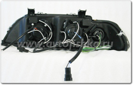 BMW 5 E39 фары передние, линзовые, с желтым поворотником, черные, комплект 2 шт.