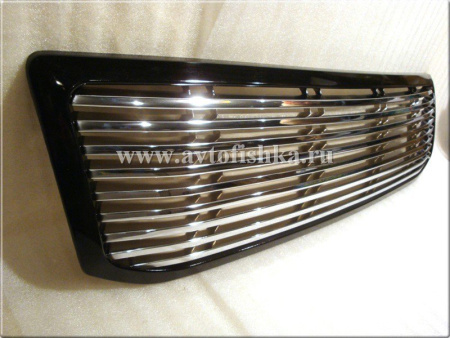 Toyota Land Cruiser Prado 120 (02-) решетка радиатора хромированная с черной рамкой, полностью пластиковая