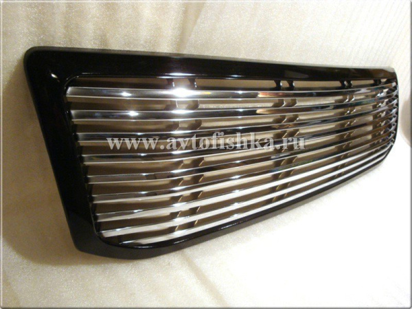 Toyota Land Cruiser Prado 120 (02-) решетка радиатора хромированная с черной рамкой, полностью пластиковая