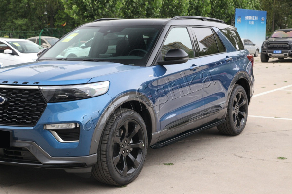 Ford Explorer (20-) штатные пороги (подножки) боковые