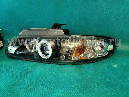 Chrysler Town&Country, Dodge Caravan, Plymouth Voyager (96-00) фары передние линзовые черные со светящимися ободками и светодиодной подсветкой, комплект 2 шт.