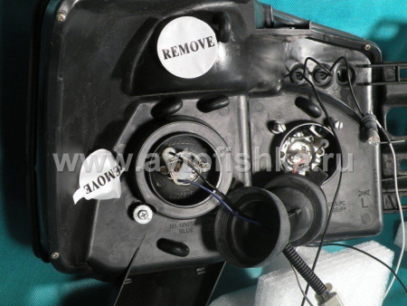 Nissan Titan (04-15), Armada (04-07) фары передние линзовые, со светящимися ободками и светодиодной подсветкой, комплект 2 шт.