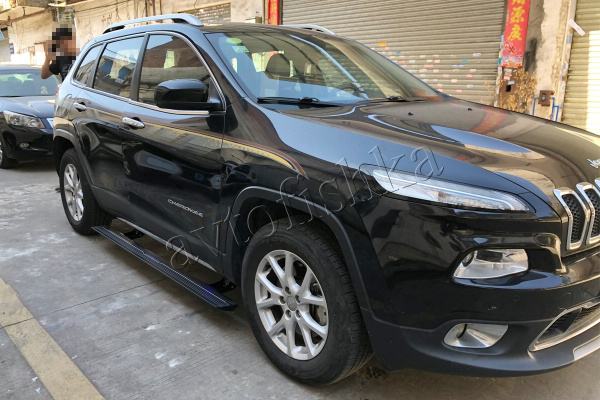 Jeep Cherokee (16-) штатные выезжающие электропороги автоматические