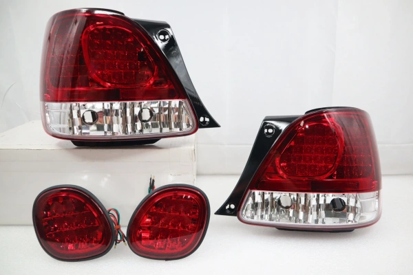 Lexus GS300, GS430 (97-04) задние фонари светодиодные красно-хромированные, комплект лев.+прав.