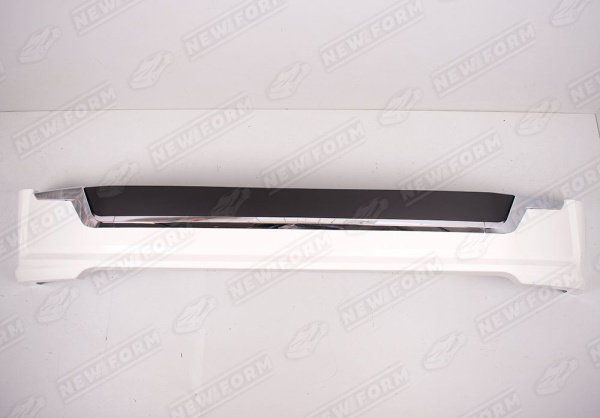 Toyota Land Cruiser LC 200 (2 рестайлинг) 2015 - н.в. Обвес Executive Lounge White 2018