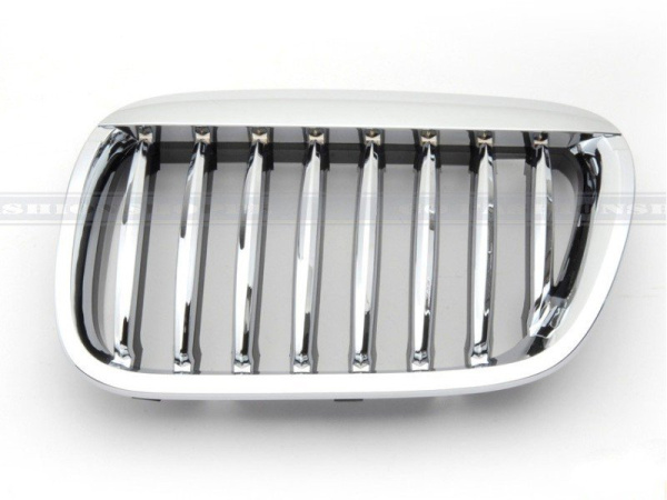 BMW X5 E53 (1998-2003) решетка радиатора хромированная, дизайн X5 E70