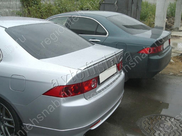 Honda Accord 7 (04 – 08) спойлер "Classic" мал. на крышку багажника