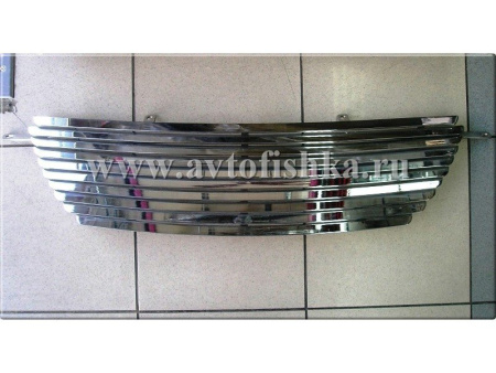Honda CR-V II (02-06) решетка радиатора хромированная, металлическая.