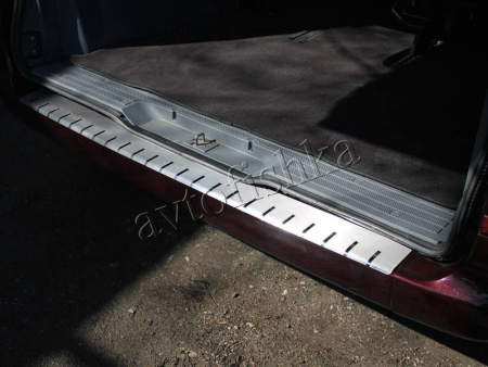 Mercedes Viano Vito (04-14) накладка на задний бампер профилированная с загибом, нержавеющая сталь