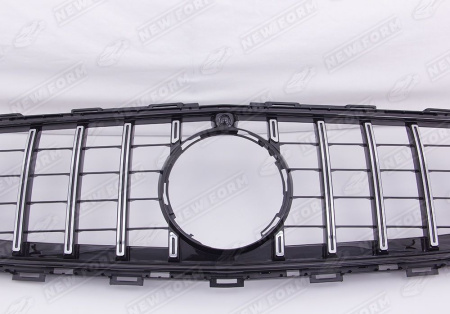 Mercedes-Benz E-Klasse W213 рестайлинг 2020 - н.в. Решетка радиатора AMG GT хром