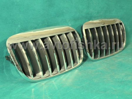 BMW X5 E70 (2007-), X6 E71 (2006-) решетка радиатора хромированная.