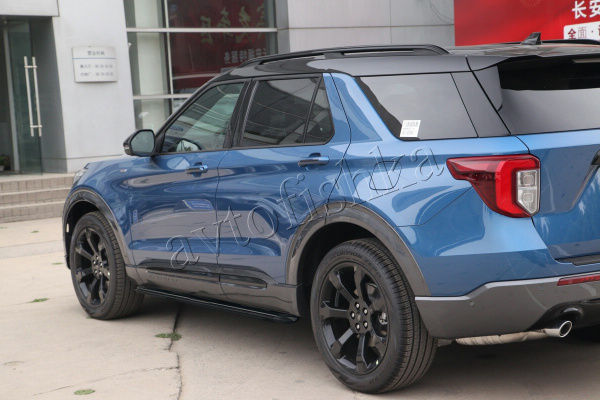 Ford Explorer (20-) штатные пороги (подножки) боковые