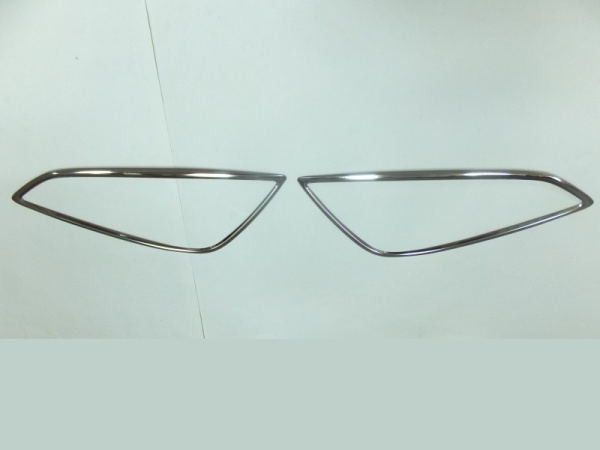 Hyundai i40 (12–) Окантовка на противотуманные фонари, нерж., 2 части