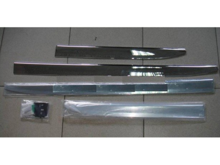 Nissan Patrol Y62 (10-) боковые хромированные молдинги на двери, комплект 4 шт.