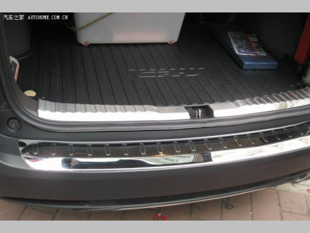 Honda CR-V (2012-) накладки из нержавеющей стали на порог двери багажника, комплект 2 шт.
