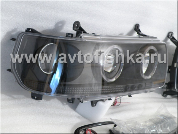 Toyota Land Cruiser 80 (90-97) фары передние линзовые черные, со светящимися ободками и светодиодной подсветкой, комплект 2 шт.