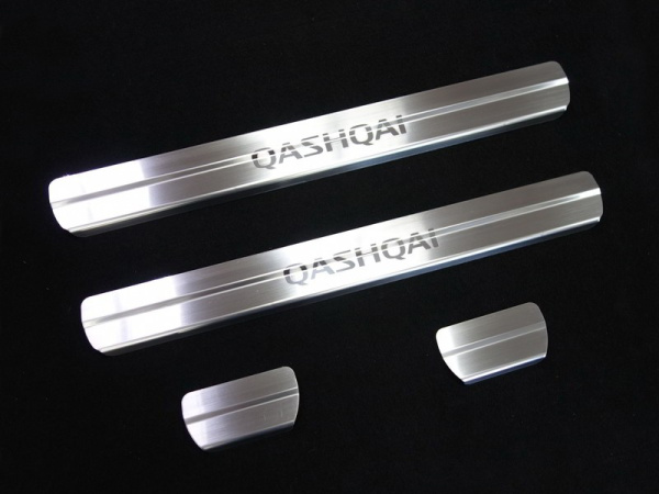 Nissan Qashqai (14–) Накладки на пороги (лист шлифованный надпись Qashqai) (Сборка РФ)