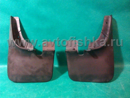 Nissan Patrol GR Y61 (97-01) без расширителей крыльев брызговики, грязезащитные щитки полипропиленовые с надписью Nissan, комплект 4 шт.