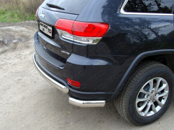 Jeep Grand Cherokee (13–) Защита задняя (уголки овальные) 75х42 мм