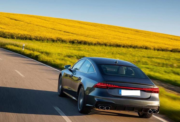 Диффузор S7 S-line с насадками для Audi A7 2019+