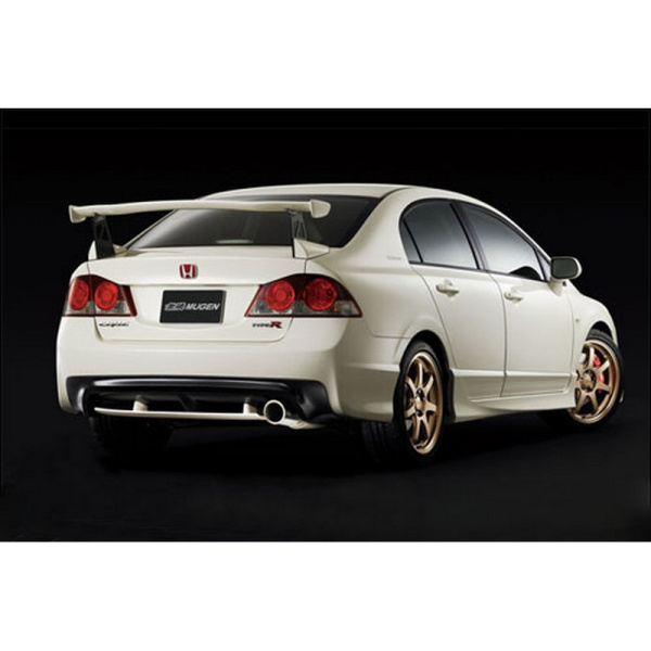 Задний бампер Type R для Honda Civic 8 4D