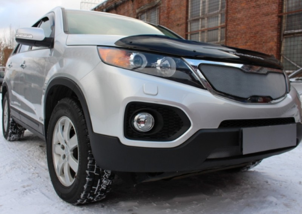 Kia Sorento (10–12) Защита радиатора, хром, низ